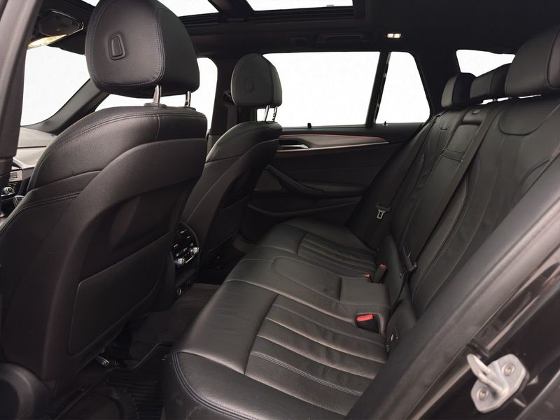 BMW 530 bild 24