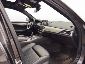 BMW 530 bild 23