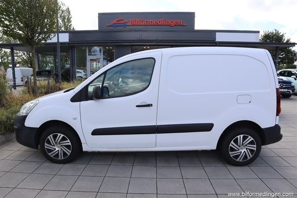 Citroen Berlingo 1.6 BlueHDi 75 8v Van 800 75hk Dragkrok - 2016