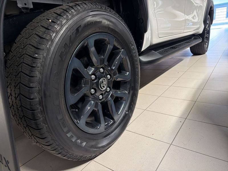 Toyota Hilux bild 11