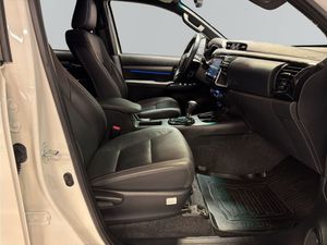 Toyota Hilux bild 6