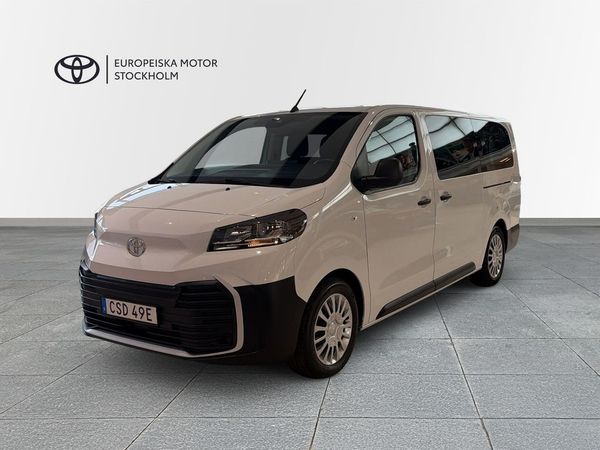 Toyota Proace Verso 2,0D SHUTTLE 9-SITS V-HJUL NYA KAROSSEN - 2024