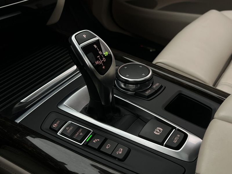 BMW X5 bild 25