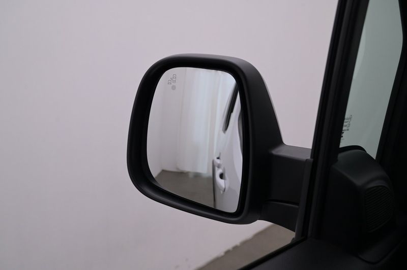 Peugeot e-Rifter bild 20