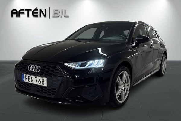 Audi A3 35 TFSI S Tronic P-Värmare Backkamera - 2023