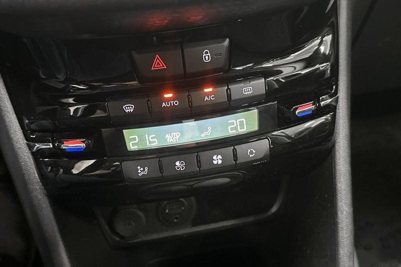 Peugeot 2008 bild 13