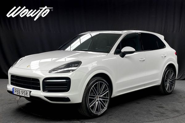 Porsche Cayenne 340HK /Pano /Drag /Bose /Värmare /18-Vägs - 2019