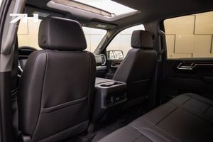 Chevrolet Silverado bild 17
