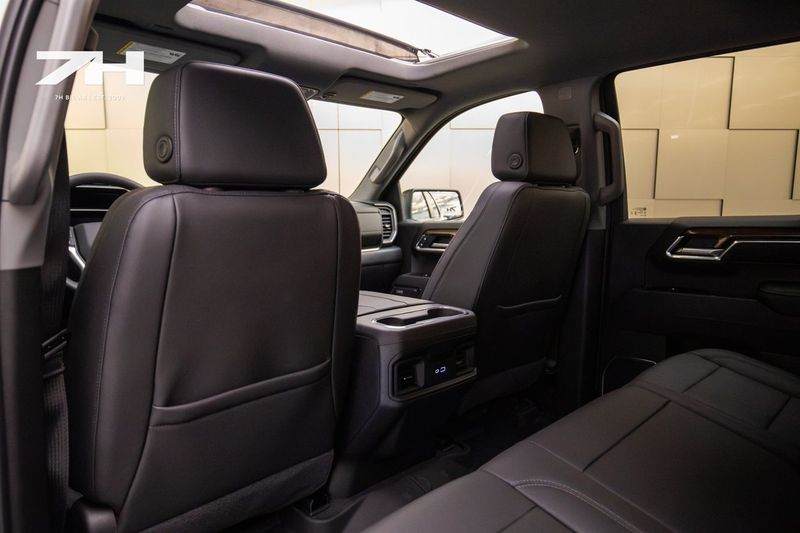 Chevrolet Silverado bild 17