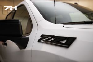Chevrolet Silverado bild 20