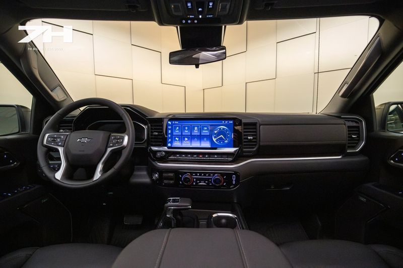 Chevrolet Silverado bild 12