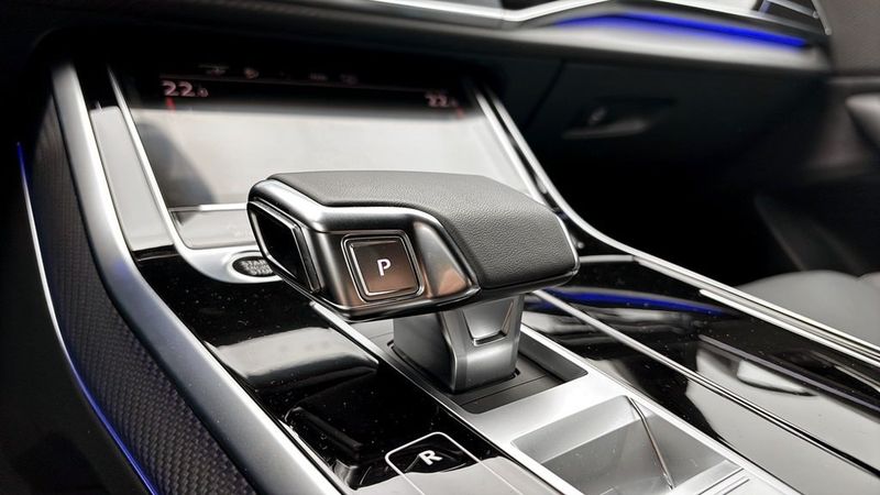 Audi Q8 bild 16