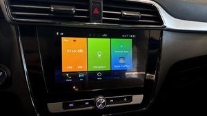 MG ZS EV bild 11