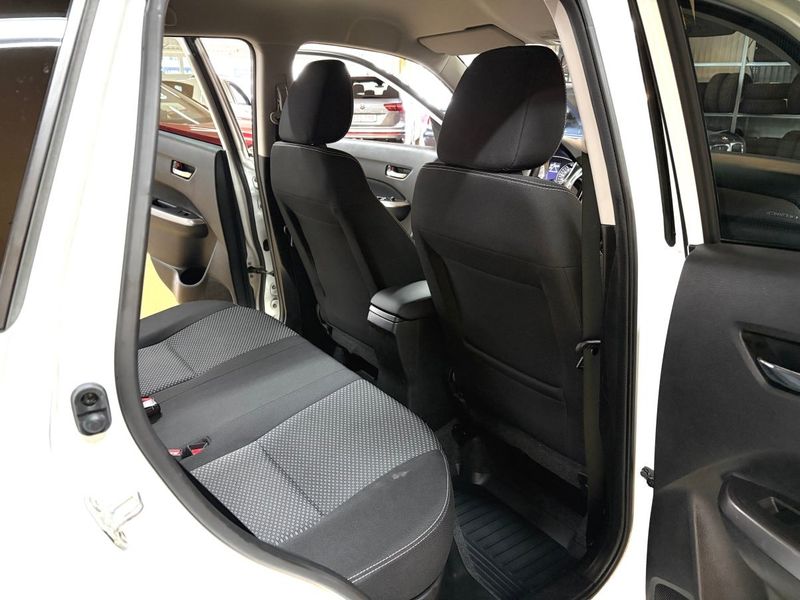 Suzuki Vitara bild 15