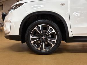 Suzuki Vitara bild 6