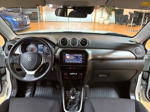 Suzuki Vitara bild 2