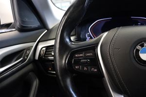 BMW 520 bild 8