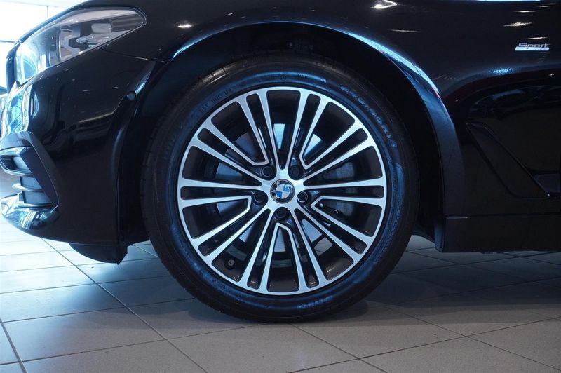 BMW 520 bild 14
