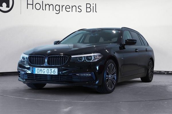 BMW 520 d xDrive Touring Sportline Navi Värmare Drag | Ränta 1,99 - 2018