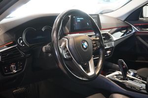 BMW 520 bild 2