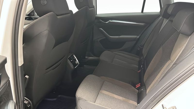 Skoda Octavia bild 11