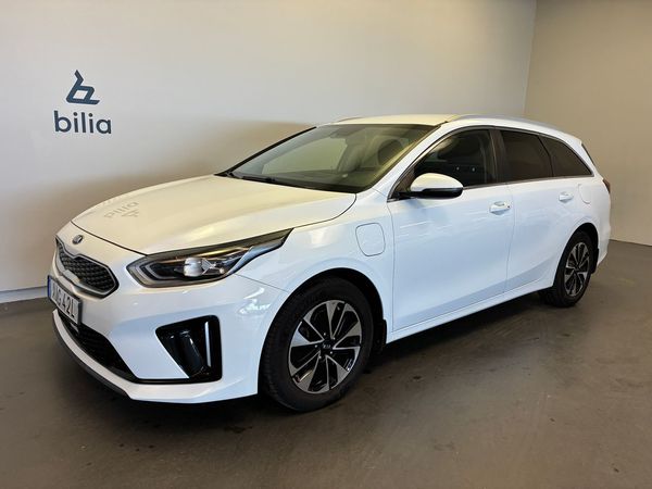 Kia Cee´d Sportswagon Plug-in Hybrid 1.6 GDi / Keyless / Backkamera / Rattvärme / P-sensorer bak / - 2020