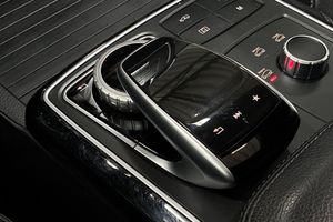Mercedes GLS350 bild 23