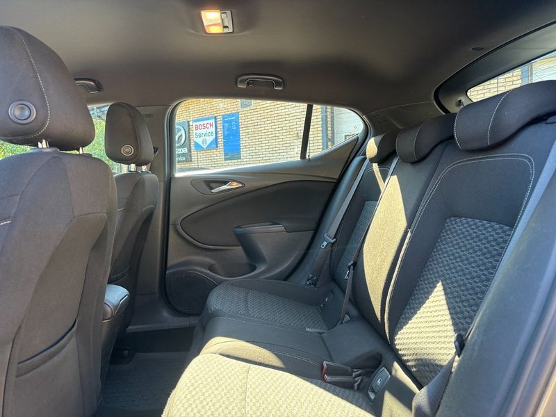 Opel Astra bild 12
