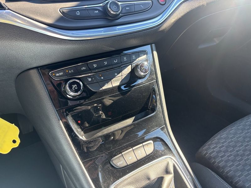 Opel Astra bild 18
