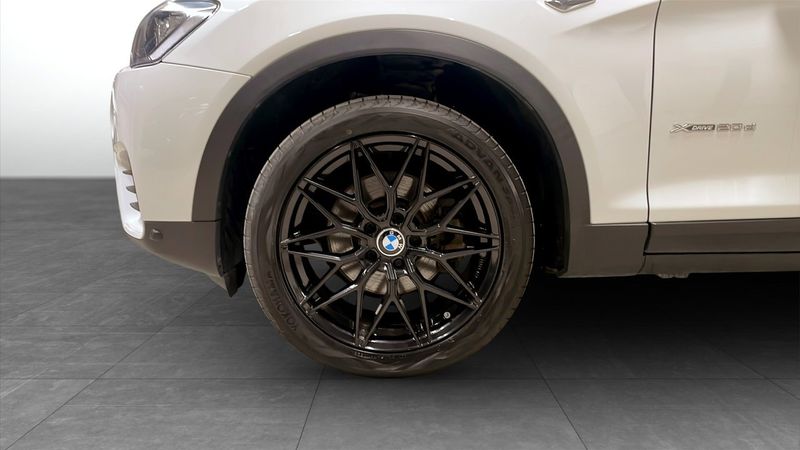 BMW X4 bild 9