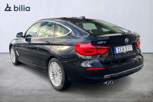 BMW 320 bild 2