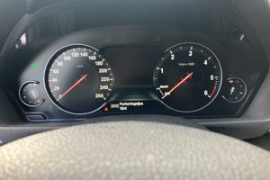 BMW 320 bild 16