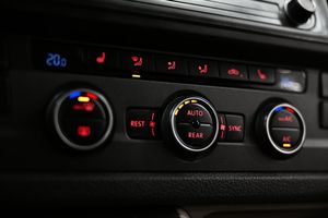 Volkswagen Caravelle bild 23