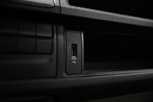 Volkswagen Caravelle bild 27