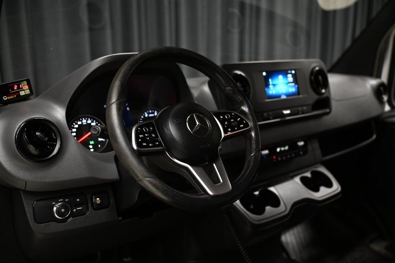 Mercedes Sprinter bild 13