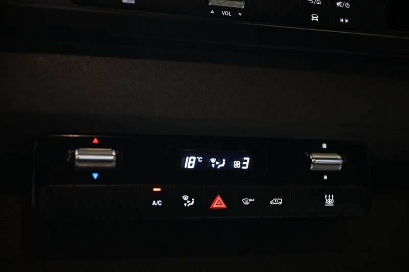 Mercedes Sprinter bild 21