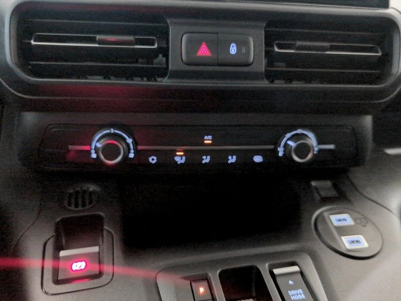 Peugeot Partner bild 10