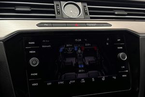 Volkswagen Passat bild 25