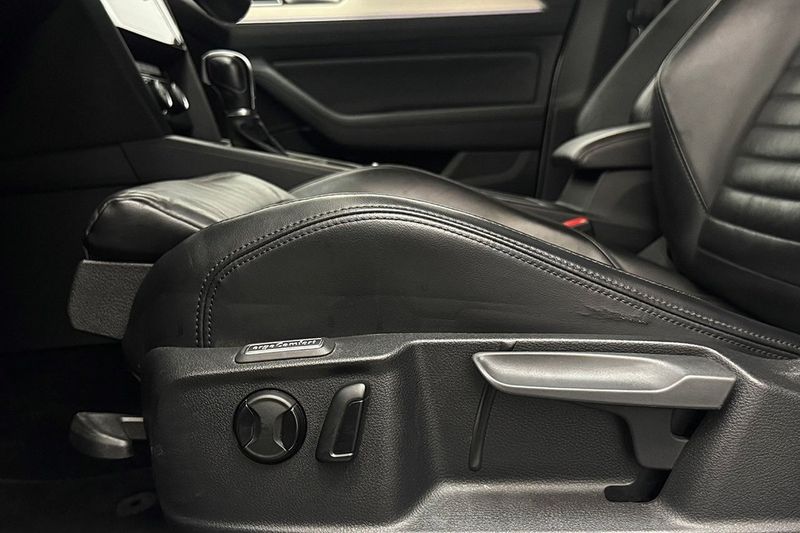 Volkswagen Passat bild 14