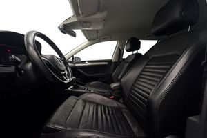 Volkswagen Passat bild 12