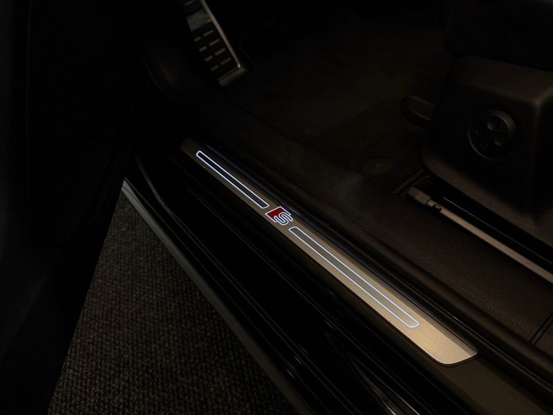 Audi A4 bild 7
