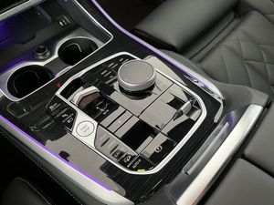 BMW X5 bild 8
