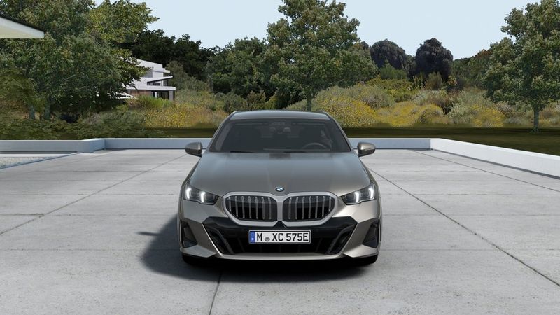 BMW 530 bild 2