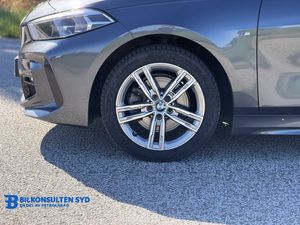 BMW 118 bild 5