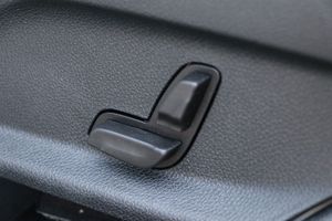 Mercedes GLC220 bild 16