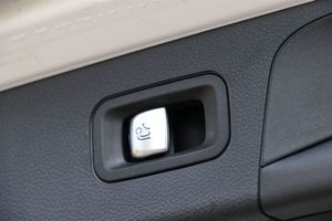Mercedes GLC220 bild 20