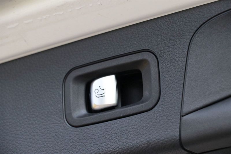 Mercedes GLC220 bild 20