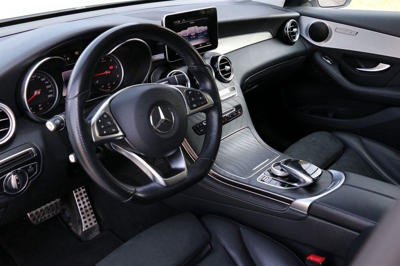Mercedes GLC220 bild 6