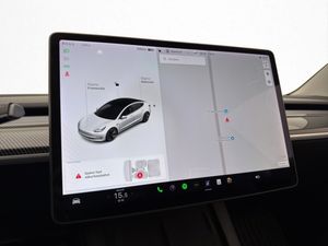 Tesla Model 3 bild 17