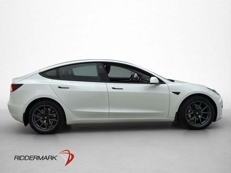 Tesla Model 3 bild 8